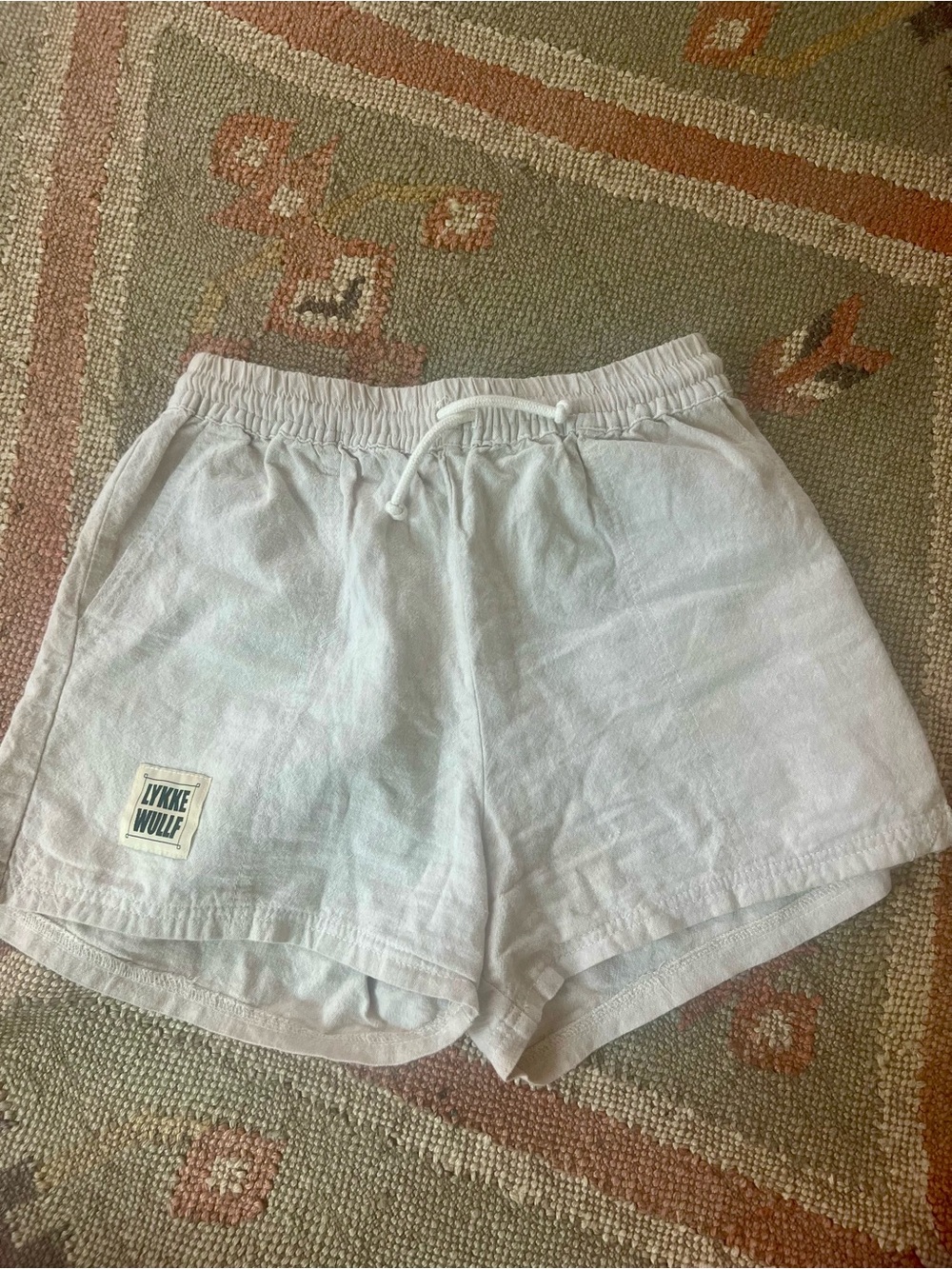 Lykke Wullé White High-Waist Linen-Blend Shorts